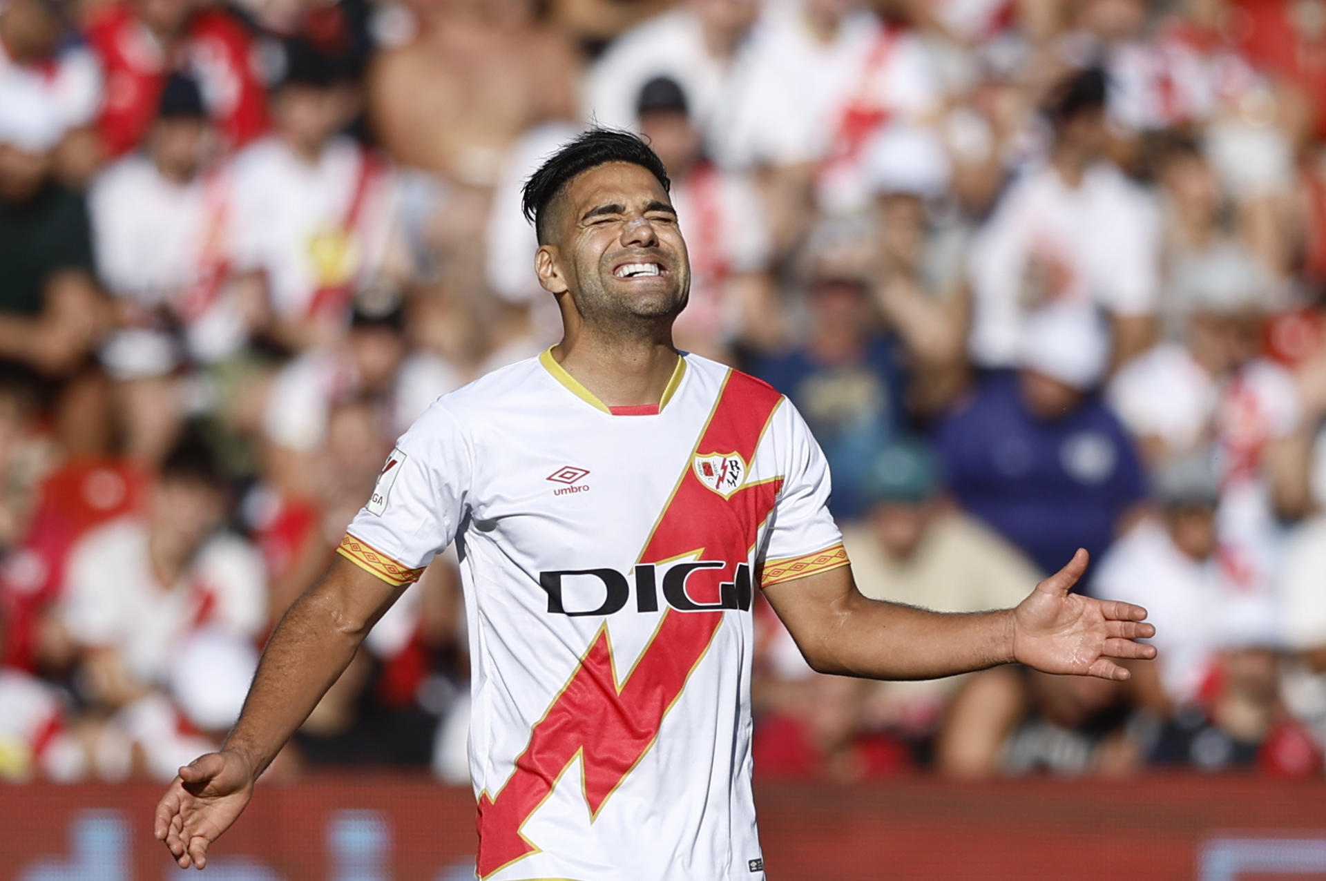 Relojes, bolsos y joyas: el futbolista Radamel Falcao sufre un robo millonario en España