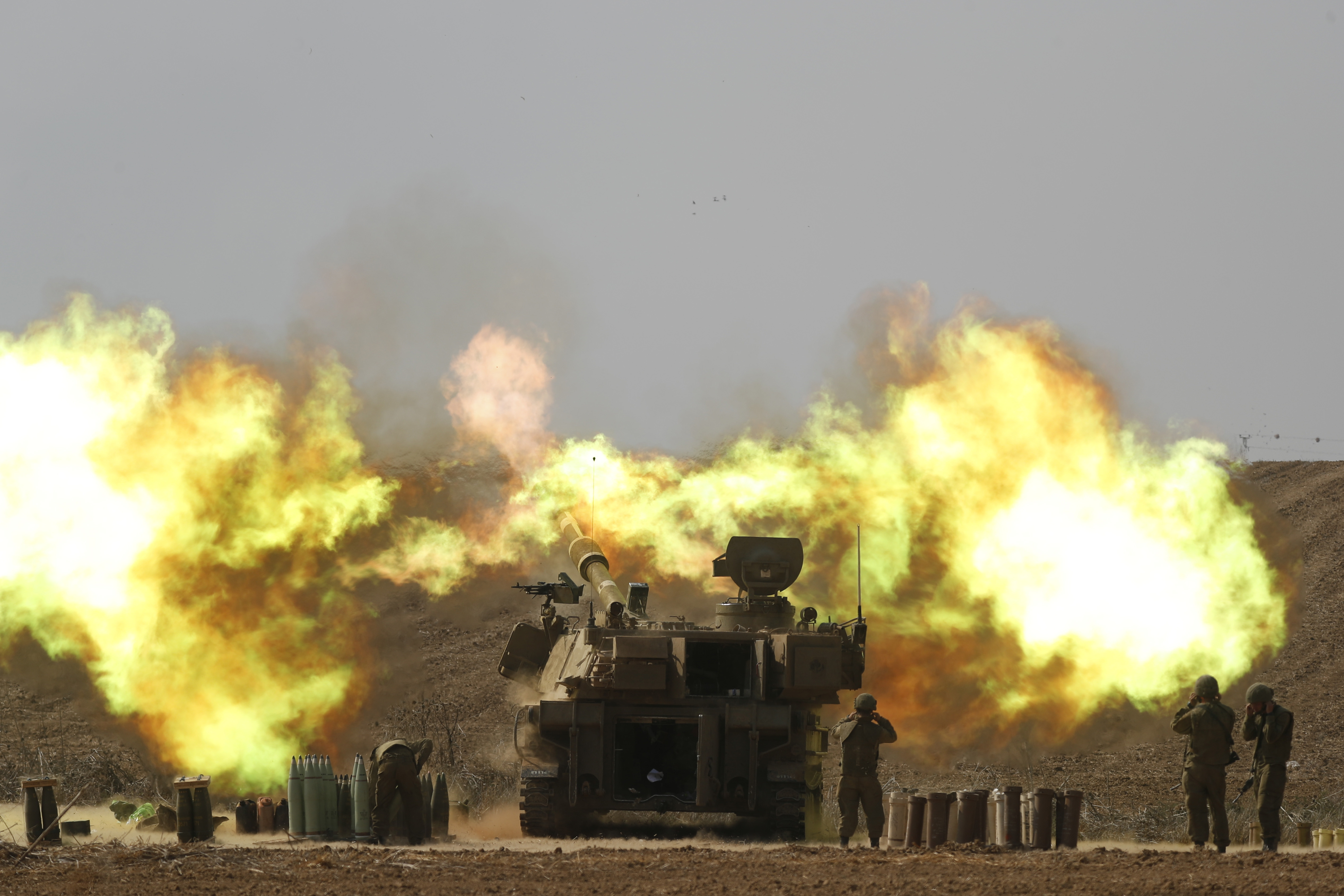 Más de 11 mil muertos y casi 30 mil heridos en Gaza por guerra entre Hamás e Israel