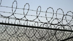 “Cruel y despreciable”: Exoficial penitenciario abusó sexualmente de dos reclusas en una cárcel de California