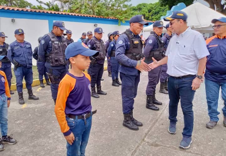 Gobernador Sergio Garrido oficializó el operativo de seguridad Navidad 2023 en Barinas