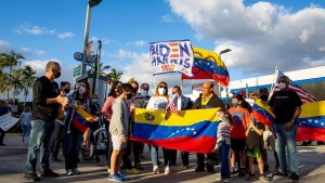 “Una bendición”: Cómo se benefician los inmigrantes venezolanos del sur de la Florida con la ampliación del TPS