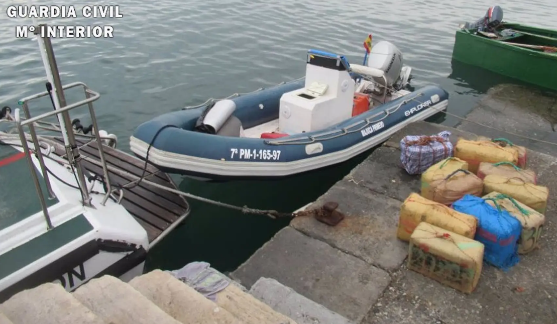 Choque entre narcolancha y patrulla de la Guardia Civil dejó un muerto en Cádiz