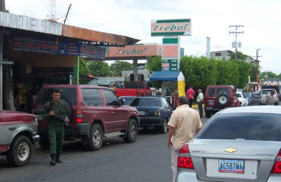 Rechazan nuevo censo para surtir gasolina en Guasdualito