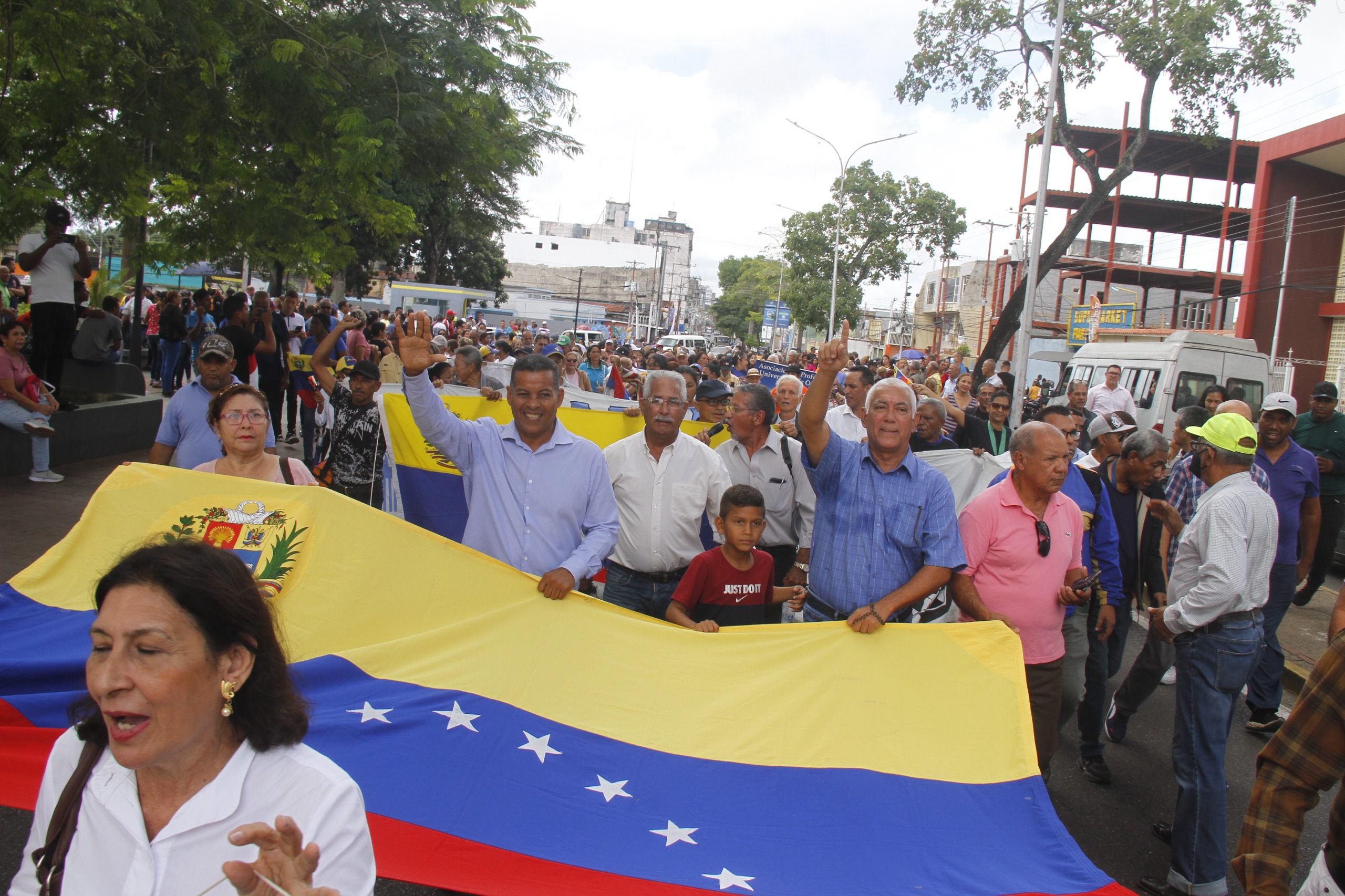 Ante condiciones de vida casi de indigencia, maestros salieron a las calles de Monagas