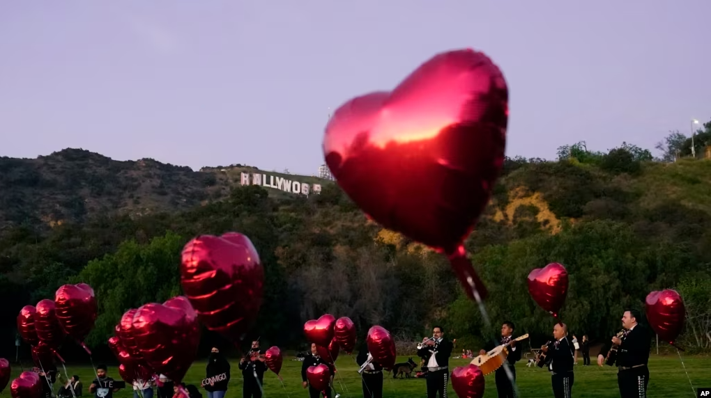 Este año coinciden el Miércoles de Ceniza y el Día de San Valentín ¿Cuál tiene prioridad?