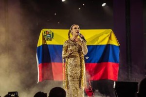 “Yo me siento venezolana”: Olga Tañón regresó al país para dar un concierto en Valencia
