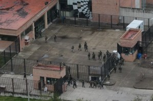 Las cárceles en Ecuador seguirán bajo el control de las Fuerzas Armadas