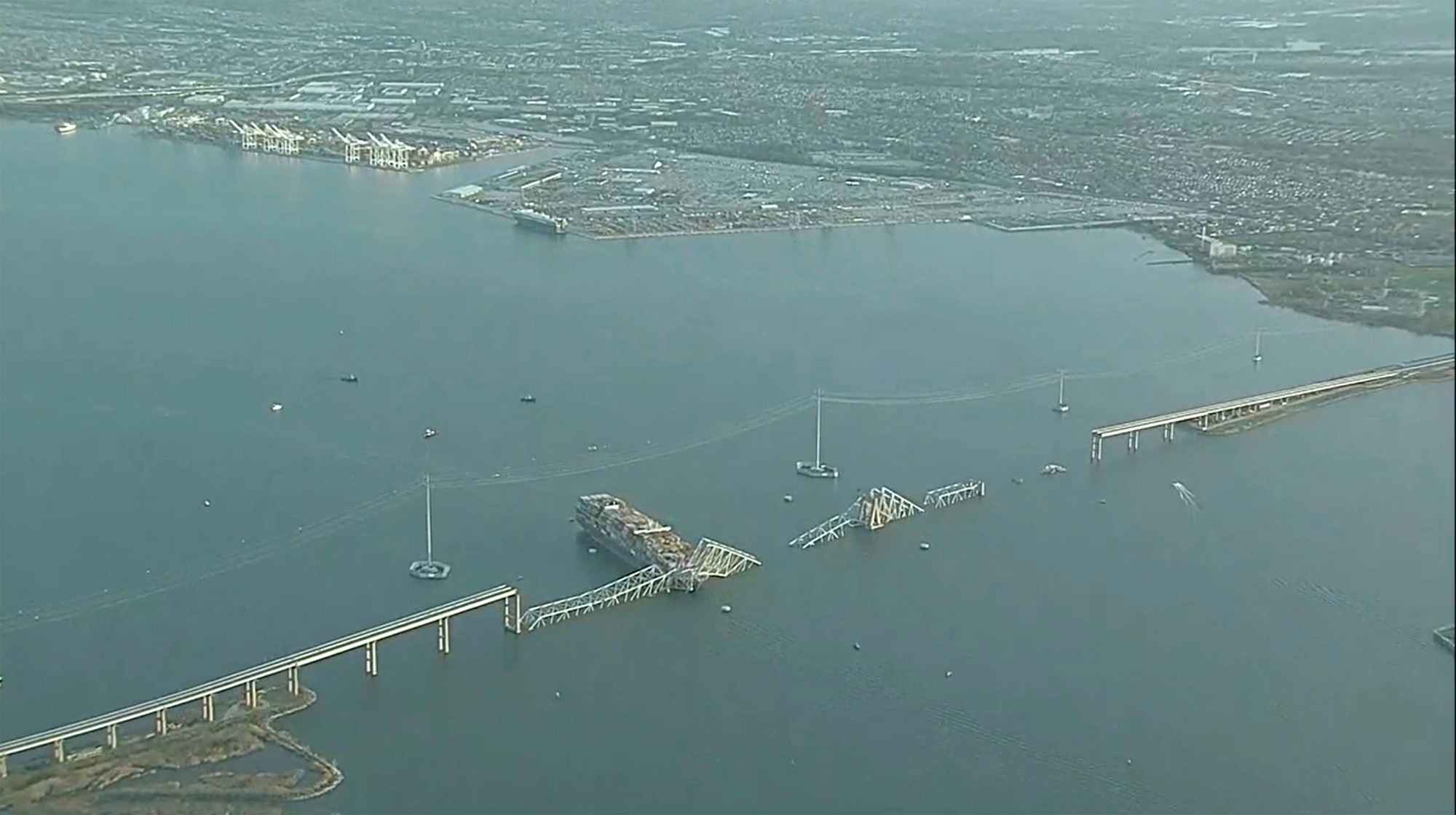 Cronología: Así fue el minuto a minuto del colapso del “Key Bridge” en Baltimore