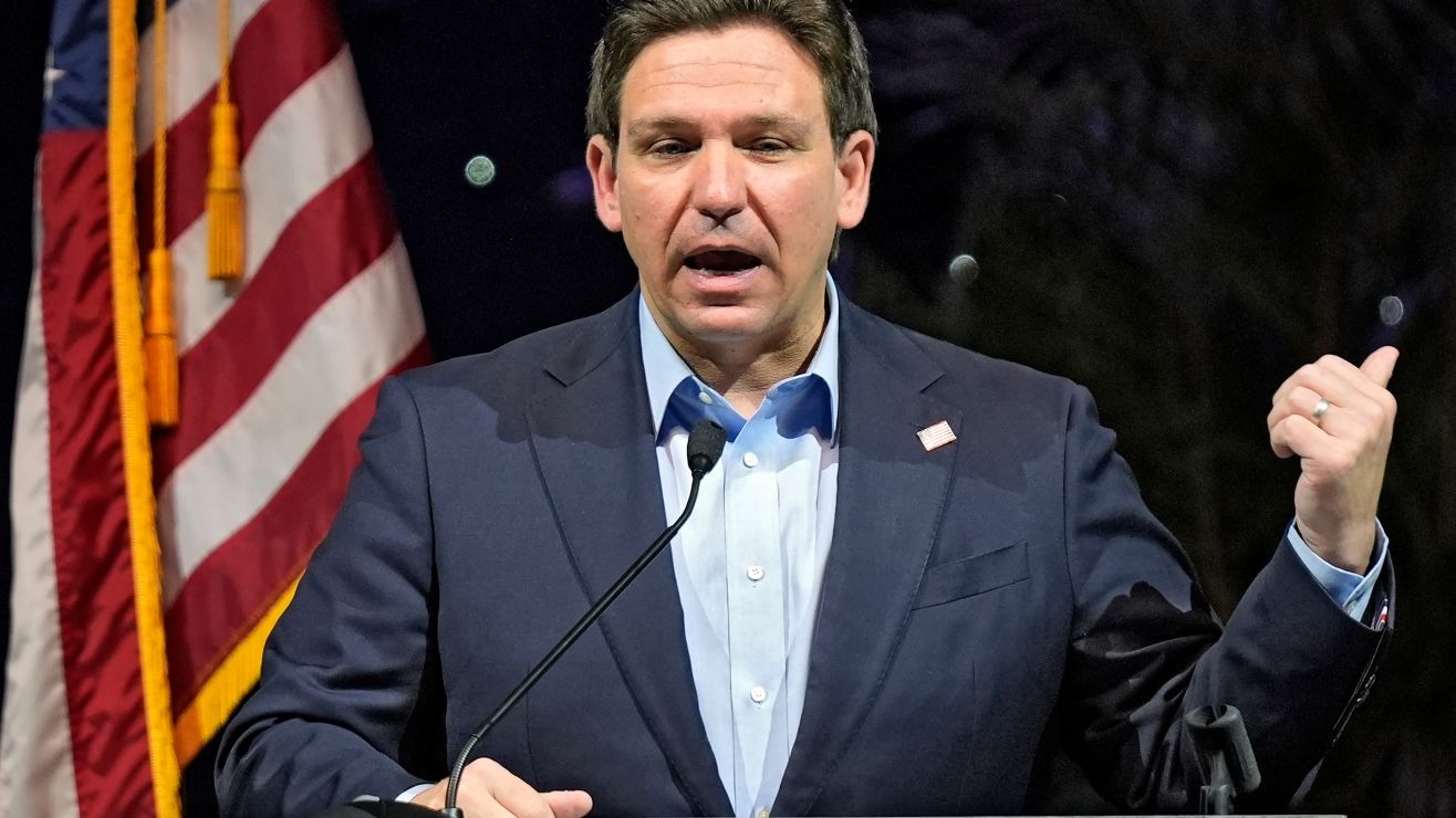 Ron DeSantis veta medida que prohibía uso de redes sociales a menores de 16 años