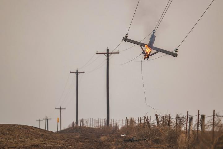 Revelan la causa detrás de los devastadores incendios forestales en Texas que causaron la muerte de dos personas