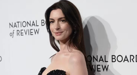 De 2006 a 2023: la impactante foto que demuestra que para Anne Hathaway el tiempo no pasa