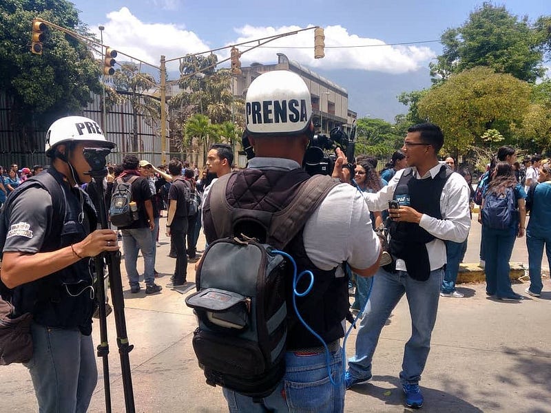 Censura del chavismo impide a periodistas de sucesos acceder a fuentes