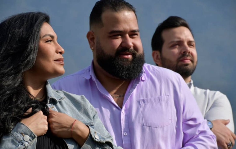 Y por Venezuela: “Beto” Baralt, Cristo Vassilaco y Déborah Emperatriz  estarán en el concierto de Esteriore Brothers