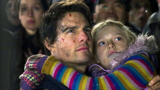 Este es el peculiar regalo que Tom Cruise entrega a Dakota Fanning en cada cumpleaños