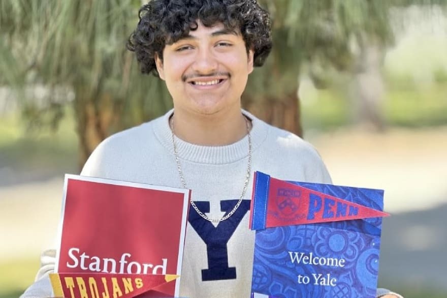 Joven latino fue aceptado por 21 universidades en EEUU y reveló cuál eligió