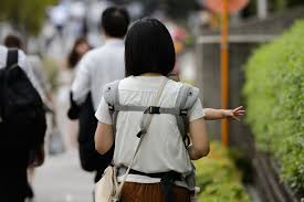 Tasa de fertilidad en Japón disminuyó por octavo año en 2023 hasta un mínimo del 1,2 por mujer