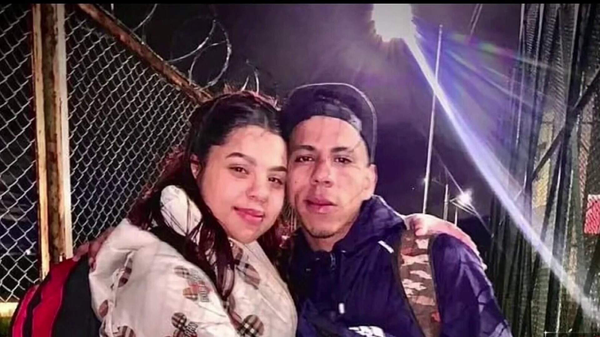 Mujer venezolana aún clama por justicia tras el asesinato de su hijo en San Francisco