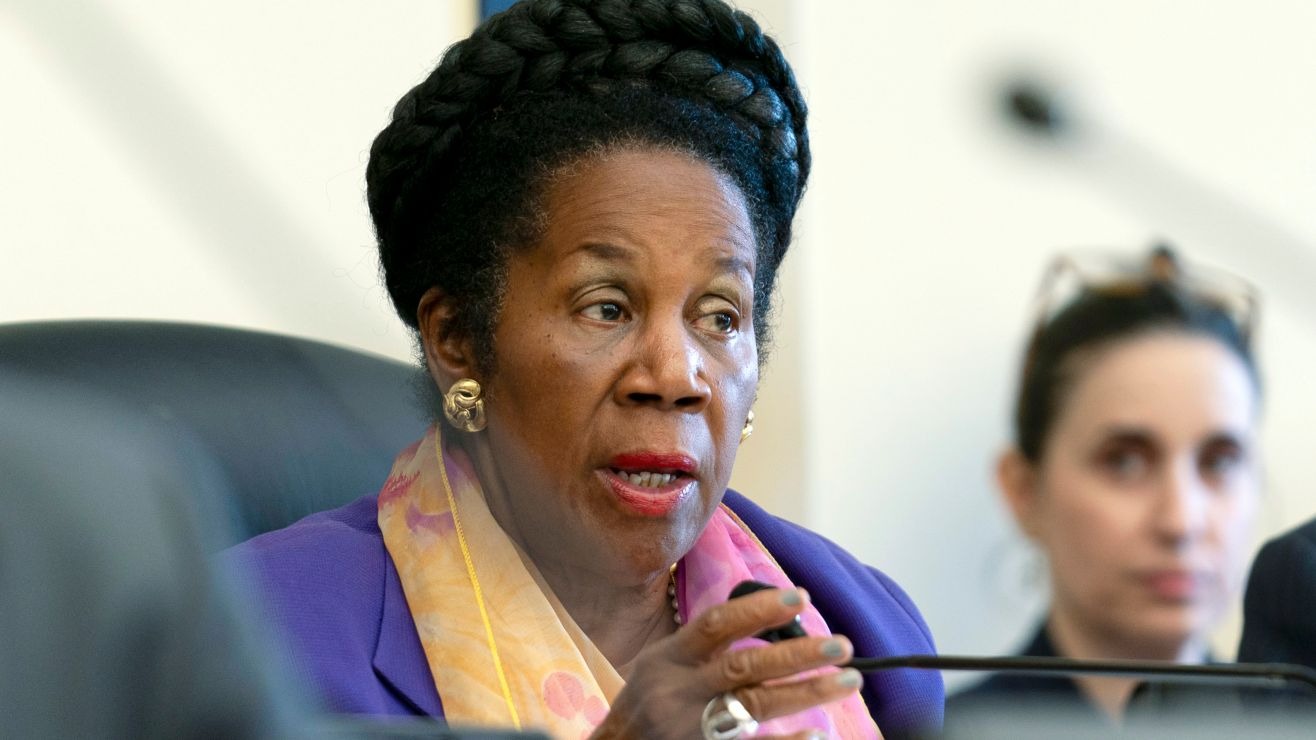 Sheila Jackson Lee, congresista demócrata de Texas, murió a los 74 años