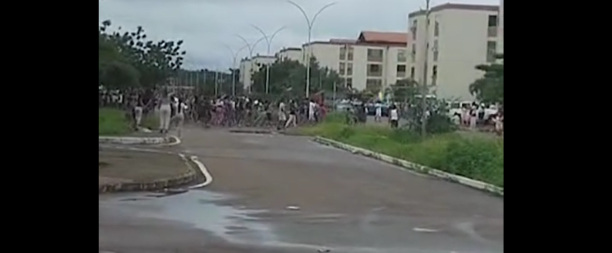 Calabozo se une a las protestas en rechazo al resultado electoral