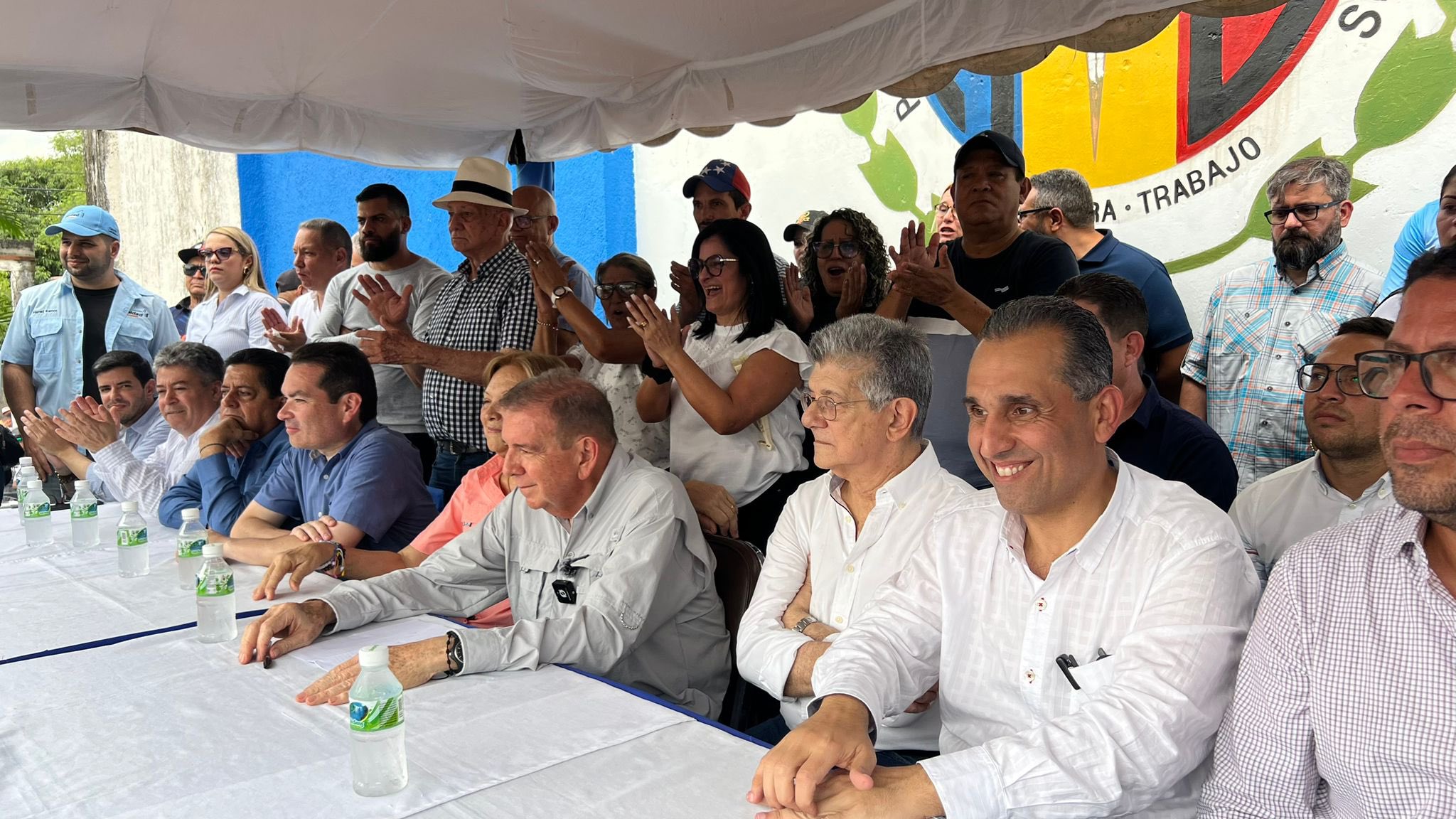 Edmundo González sostuvo encuentro con la Dirección Nacional de Acción Democrática en San Carlos (Fotos)