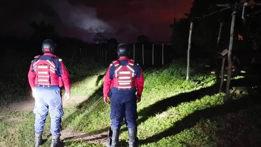 Autoridades extinguieron incendio tras explosión de tubería de Pdvsa Gas en Anzoátegui