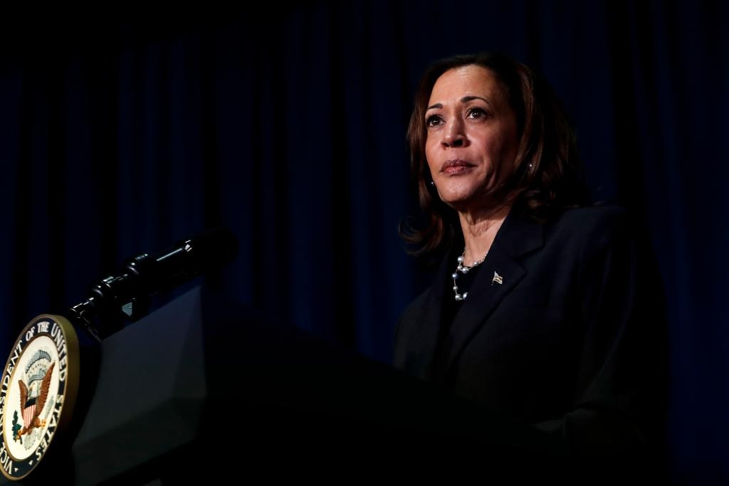 El caso de asesinato que todavía persigue a Kamala Harris y también acecha a demócratas