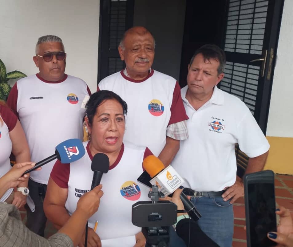 Jubilados en Carabobo rechazan descalificativos de Maduro contra Edmundo González