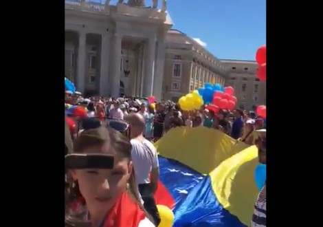 Venezolanos votan en Roma en un ambiente de esperanza