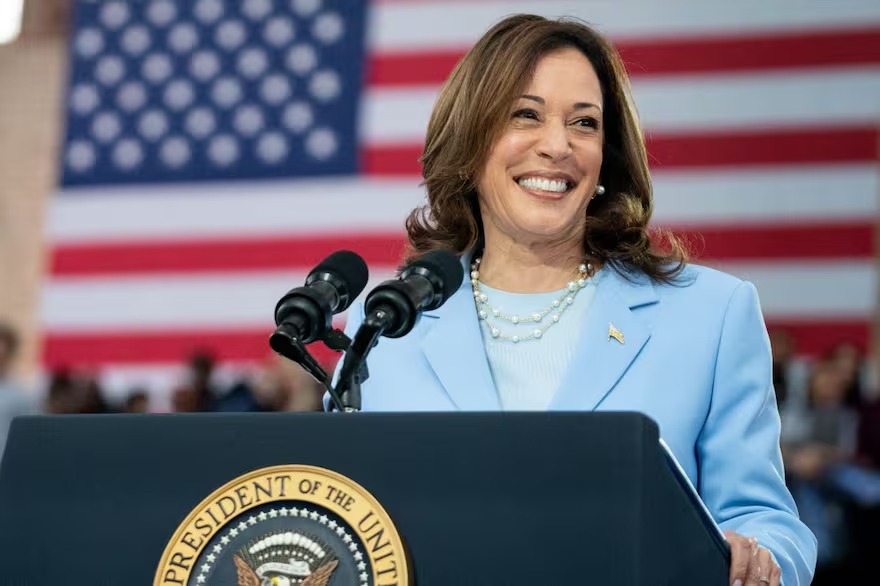 Kamala Harris vencería a Donald Trump en las elecciones, según reciente sondeo