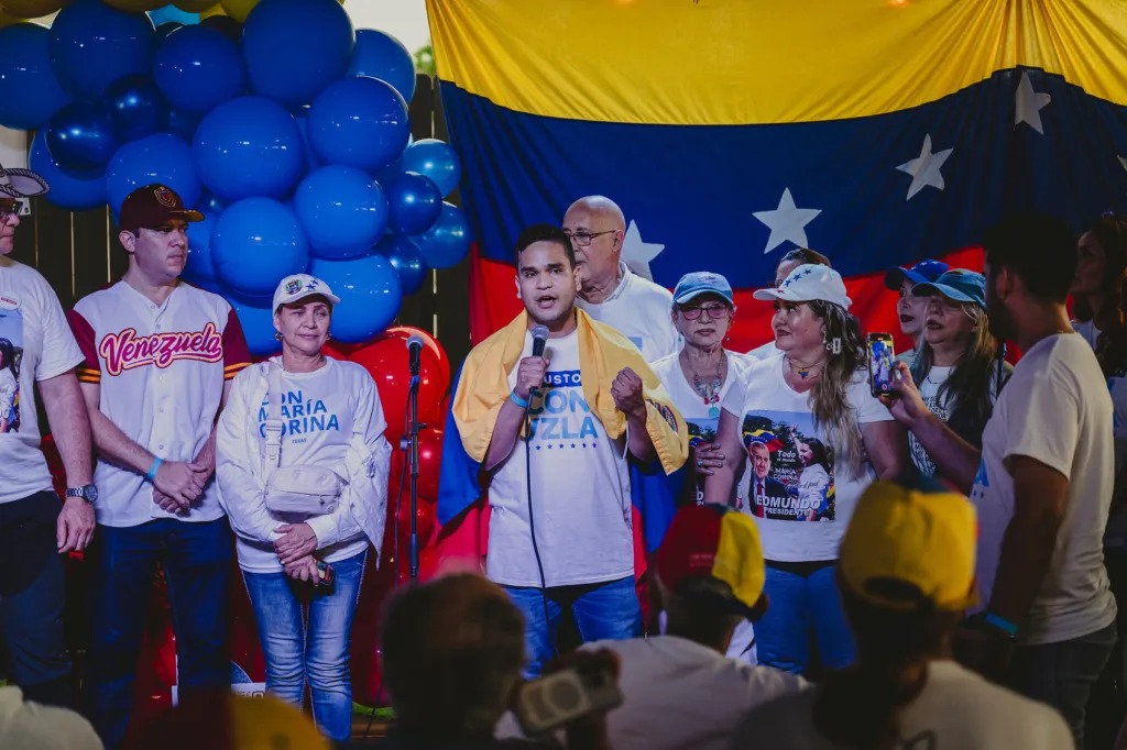 Controvertidos resultados electorales frustran las esperanzas de que venezolanos en Houston regresen a su país