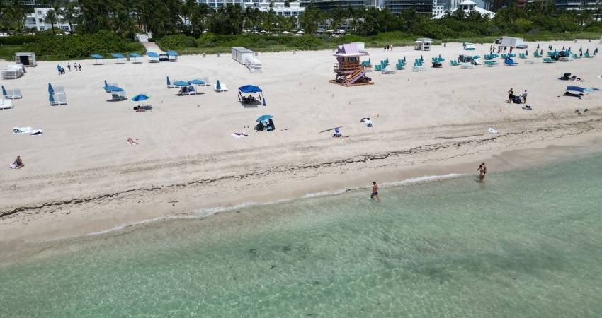 Las tres playas del sur de Florida que deben evitarse por presencia de esta bacteria