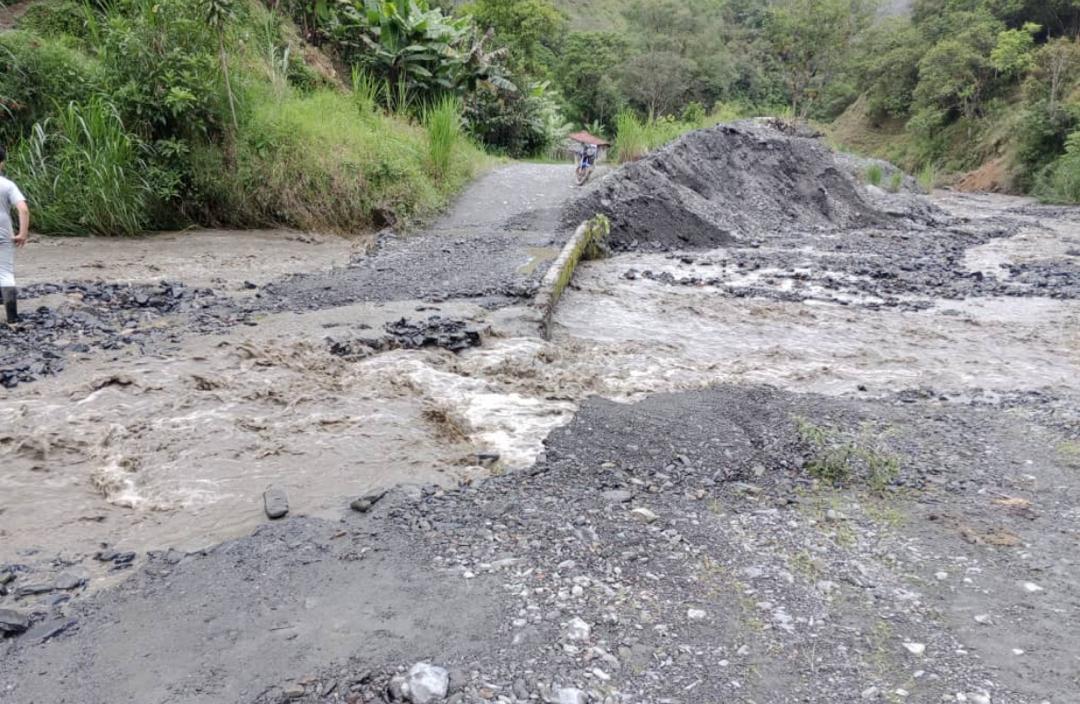 Ríos desbordados mantienen incomunicados a los pueblos del sur de Mérida