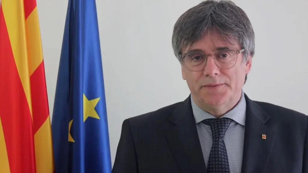 La policía activa un operativo para localizar al expresidente catalán Carles Puigdemont