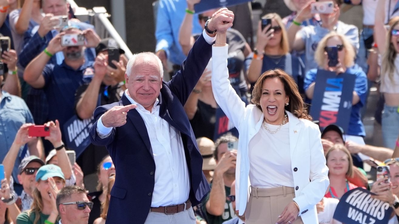 “Estoy hablando yo”: Kamala Harris mandó a callar a manifestantes propalestinos en Detroit (VIDEO)