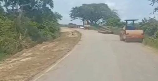 Restituyen temporalmente paso de vehículos entre Barinas y Apure, habilitando la carretera de los llanos