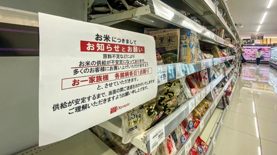 Japoneses dejan sin arroz a supermercados por alerta de “megaterremoto”