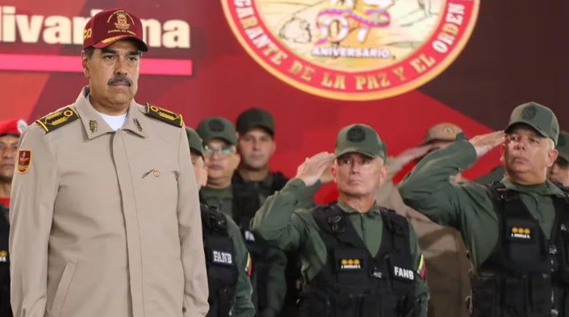 La alta cúpula militar de Venezuela ordenó a toda la Fuerza Armada grabar videos en apoyo a Nicolás Maduro