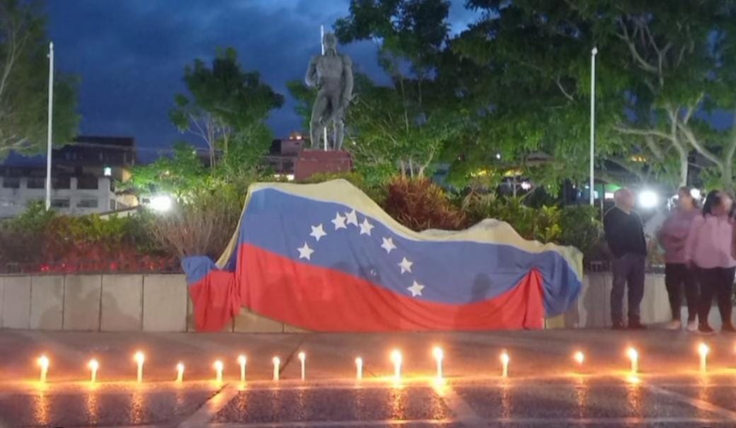 Merideños oraron en vigilia por la libertad de los presos políticos y la paz de Venezuela