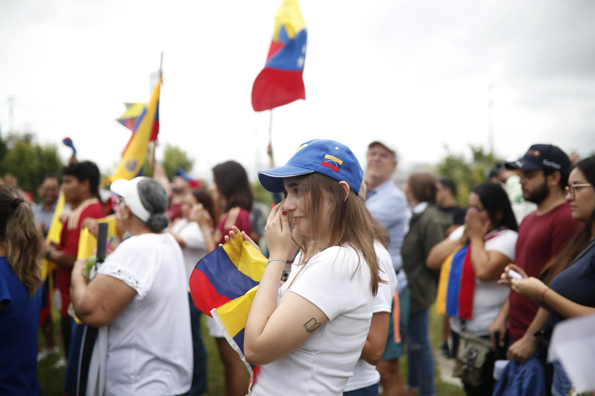 Venezolanos en El Salvador pidieron a sus compatriotas que no abandonen las calles