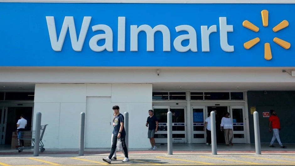 Walmart retiró del mercado en EEUU peligroso jugo de manzana por este motivo