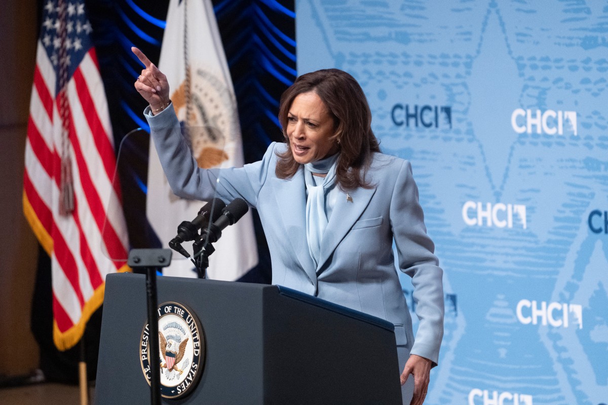 Kamala Harris visitó Carolina del Norte para evaluar daños y ayudar a los afectados por el huracán Helene