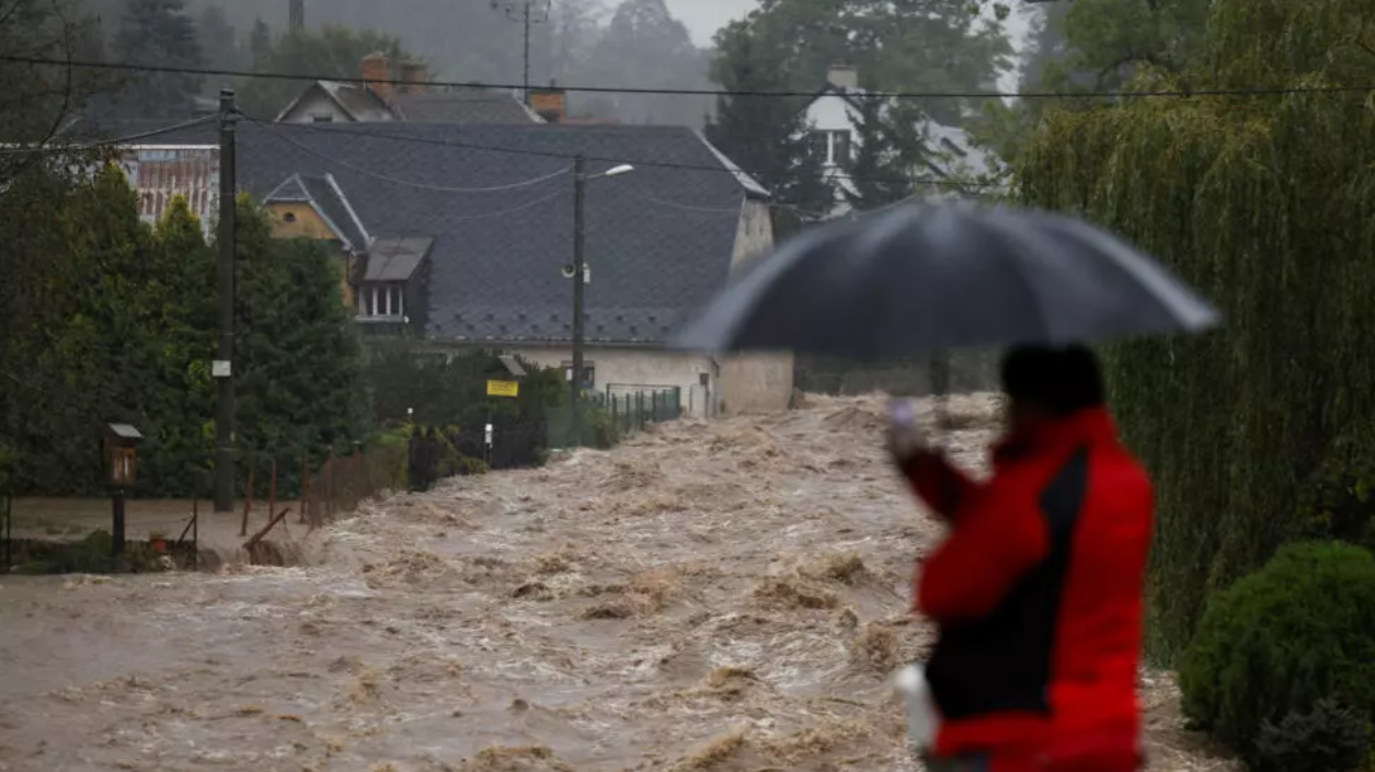 Sube a 23 el balance de muertos por el paso de la tormenta Boris en Europa central y oriental