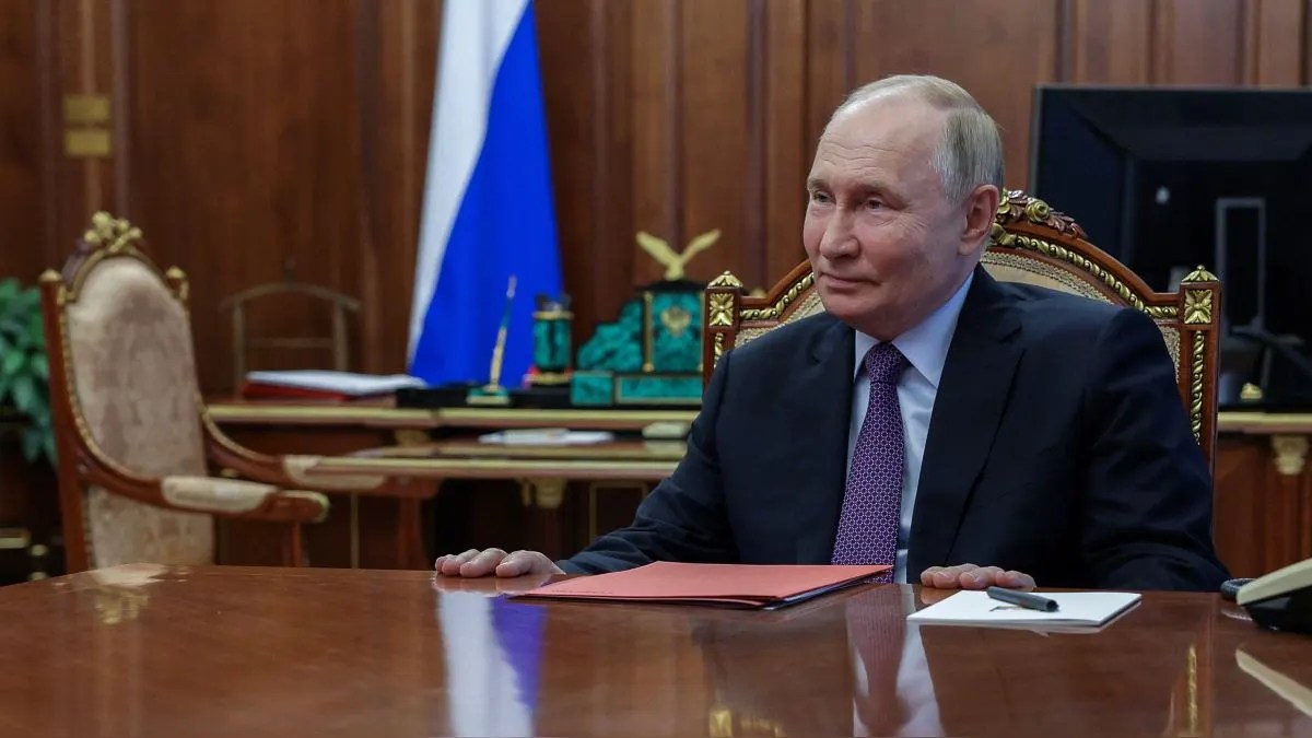 Putin planea prohibir la adopción de niños rusos en países que permiten la transición de género