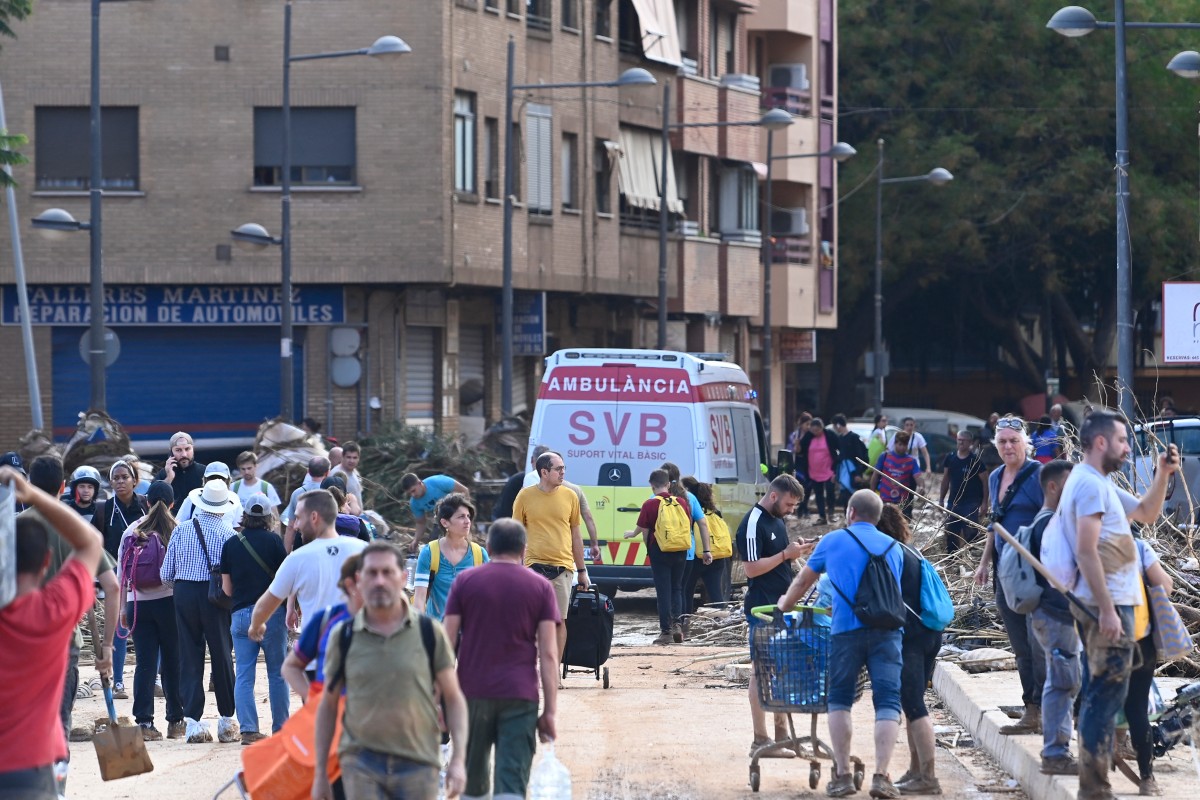 Joven venezolana y su bebé recién nacida están incomunicadas en una azotea por el temporal en España