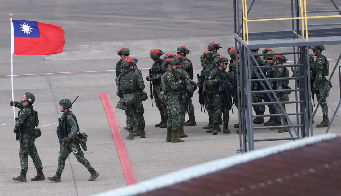 Taiwán inició una semana de maniobras militares en medio de la creciente presión de China