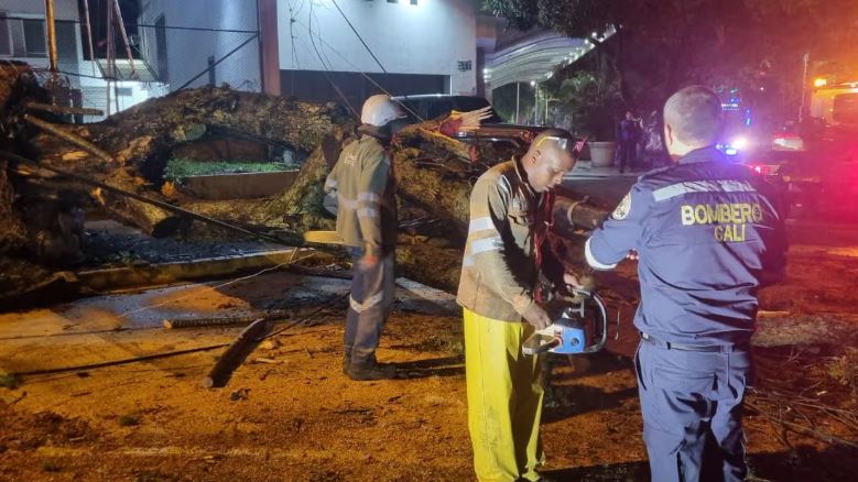 Fuertes lluvias generan varias emergencias en Colombia: se cayó hasta la pared de una cárcel