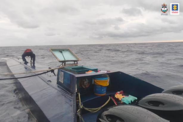 Francia decomisó narcosubmarino colombiano con más de cinco toneladas de cocaína