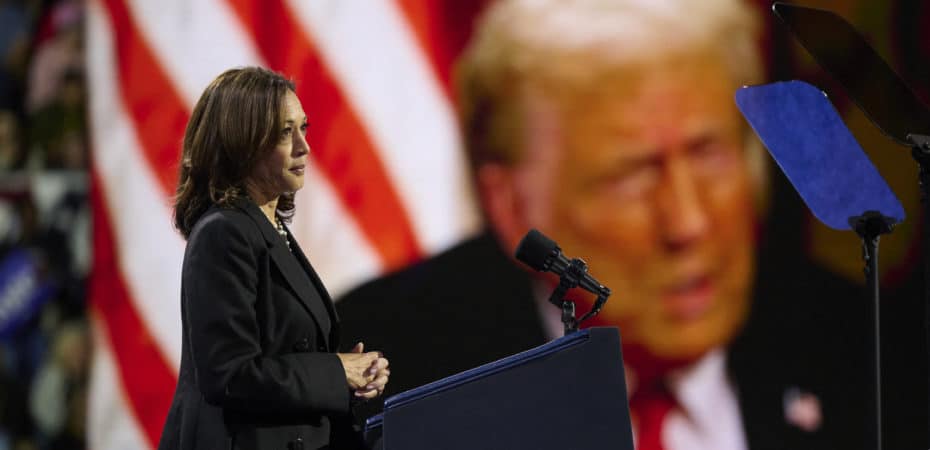 Kamala Harris cuestionó salud mental de Donald Trump tras recital de canciones en acto electoral