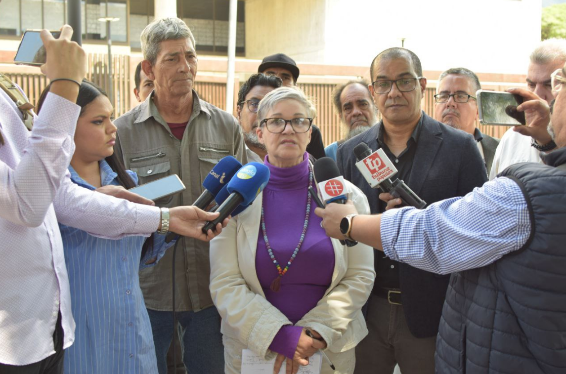 Sala Constitucional del TSJ suspendió del ejercicio profesional a la abogada María Alejandra Díaz