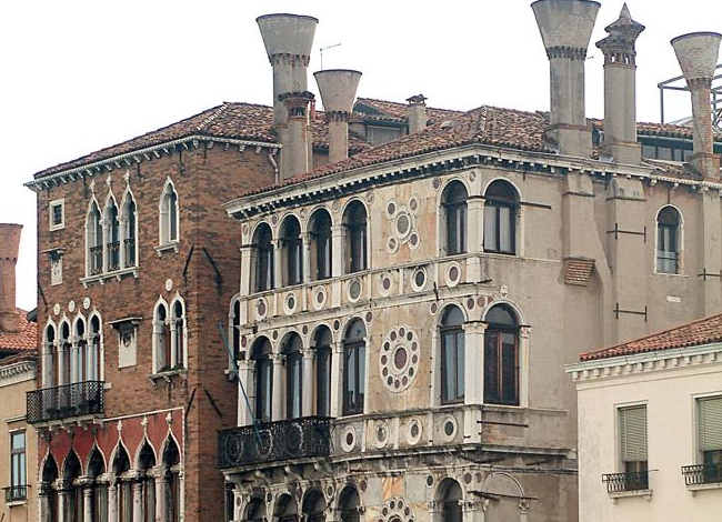 Comprador anónimo adquirió el “palacio maldito” de Venecia, sede de múltiples infortunios